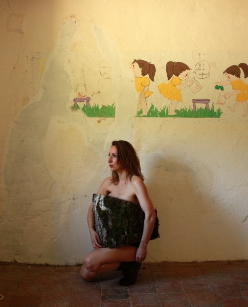 http://www.aurelineroy.com/files/gimgs/1_femmebuche.jpg